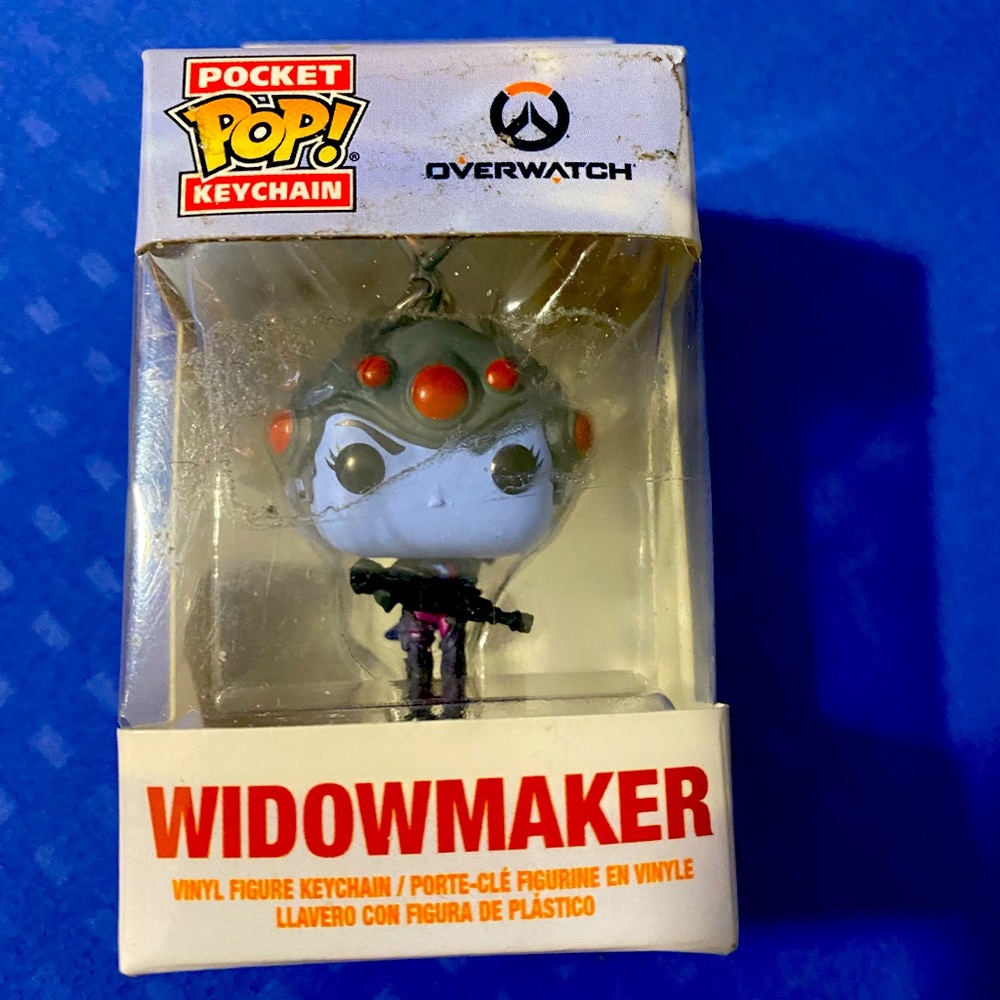 Funko Pop keychain.